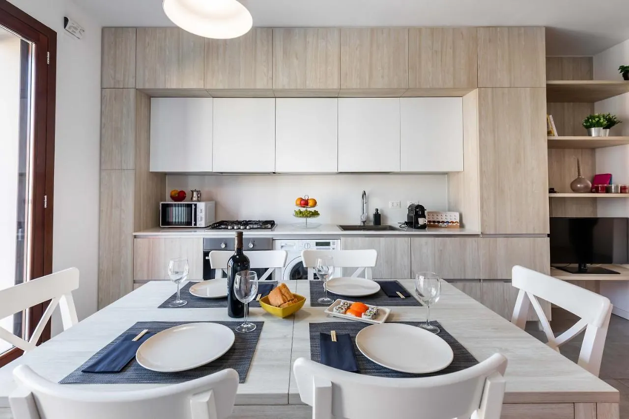 Sarca 11Th Floor Apartment Milan