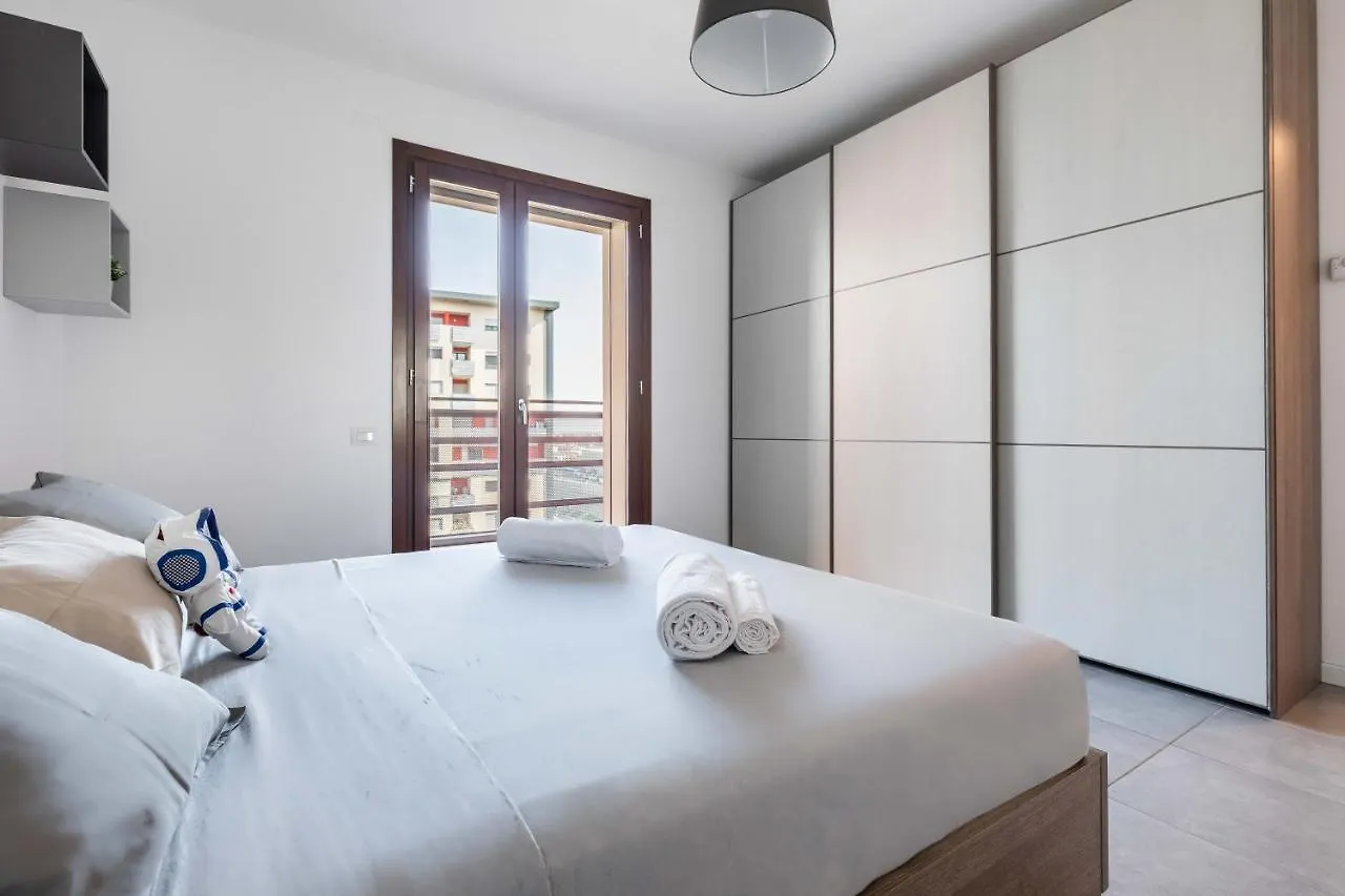 Sarca 11Th Floor Apartment Milan 0*,